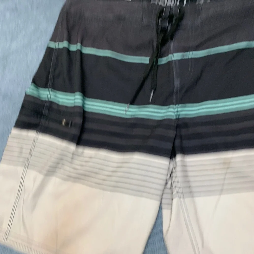 O'Neill Board Shorts Mens 38 Multicolor Logo Straight Leg Striped Summer Beach